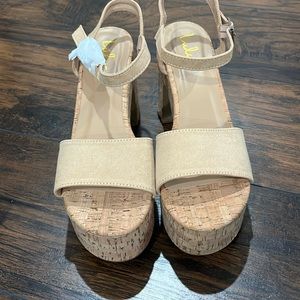 Lulus sandal wedges. Size 10. New with tags, in box.